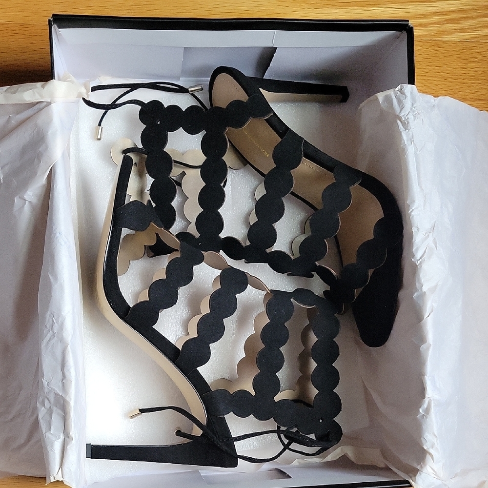 BCBG Black Strappy Heels 6M